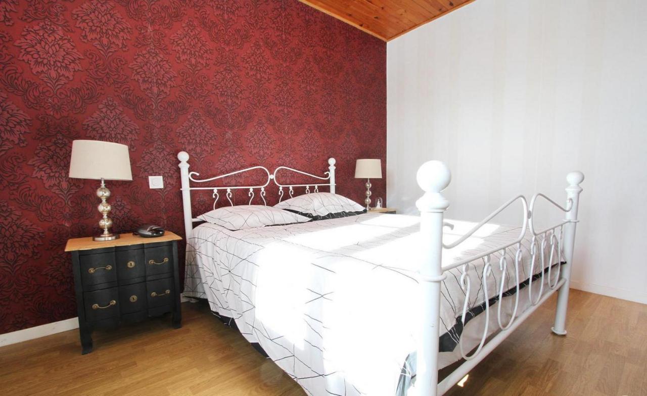 Le Galaveyson Bed and Breakfast Le Grand-Serre Buitenkant foto